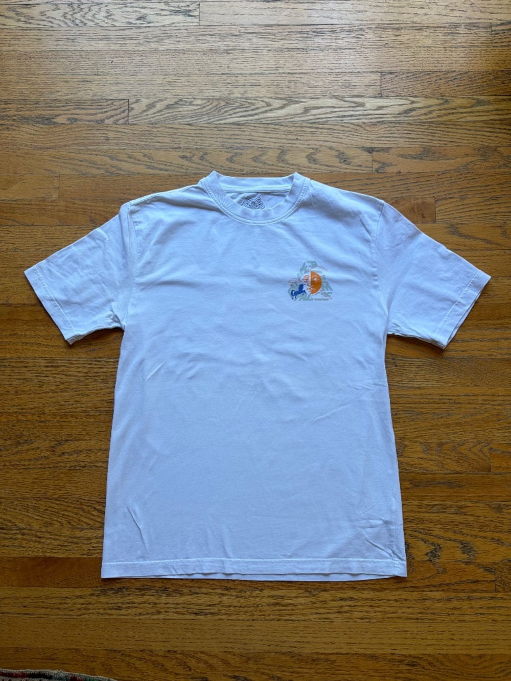 PALACE T SHIRT - LARGE